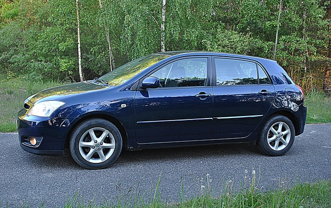 Toyota Corolla cena 11900 przebieg: 167000, rok produkcji 2004 z Radzyń Chełmiński małe 137